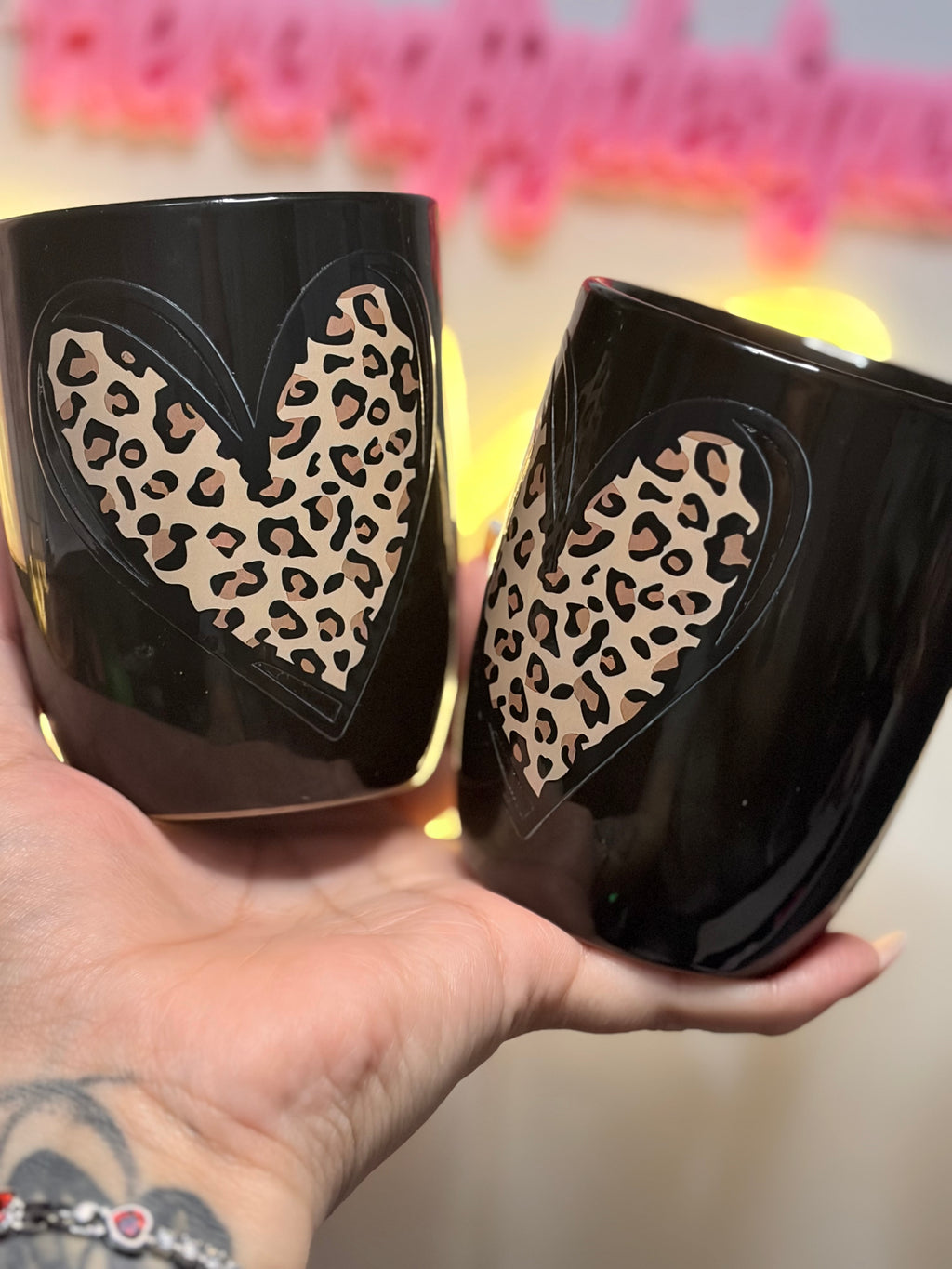 2 set Mugs leopard hearts